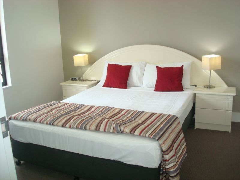 601/30-32 Surf Parade (Neptune Resort), Broadbeach QLD 4218