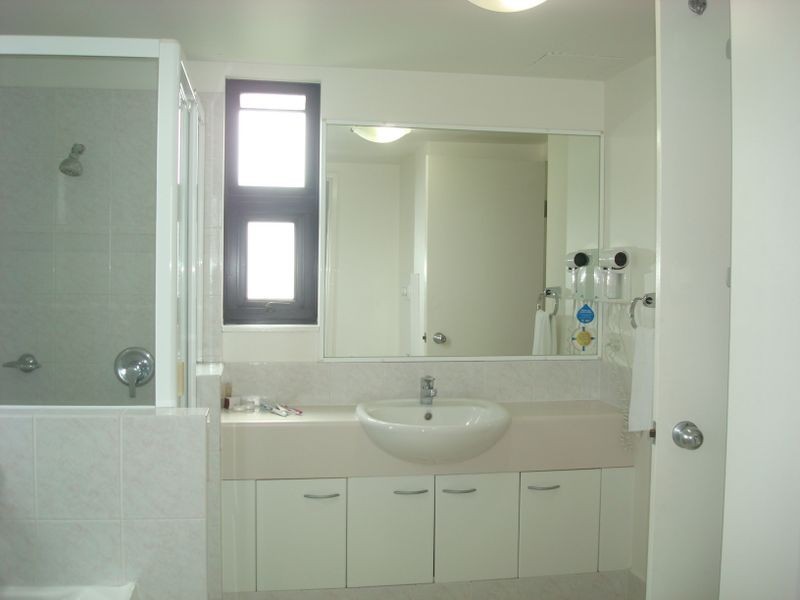 601/30-32 Surf Parade (Neptune Resort), Broadbeach QLD 4218