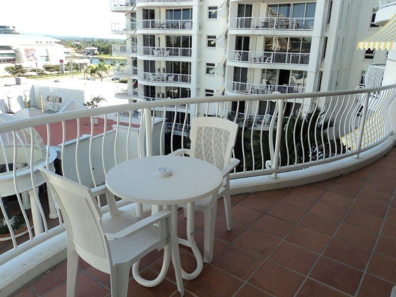 2515/24 Queensland Avenue (The Phoenician East), Broadbeach QLD 4218