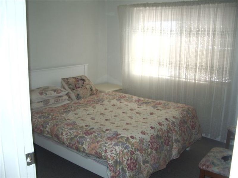 2/18 Sunrise Boulevard, Surfers Paradise QLD 4217