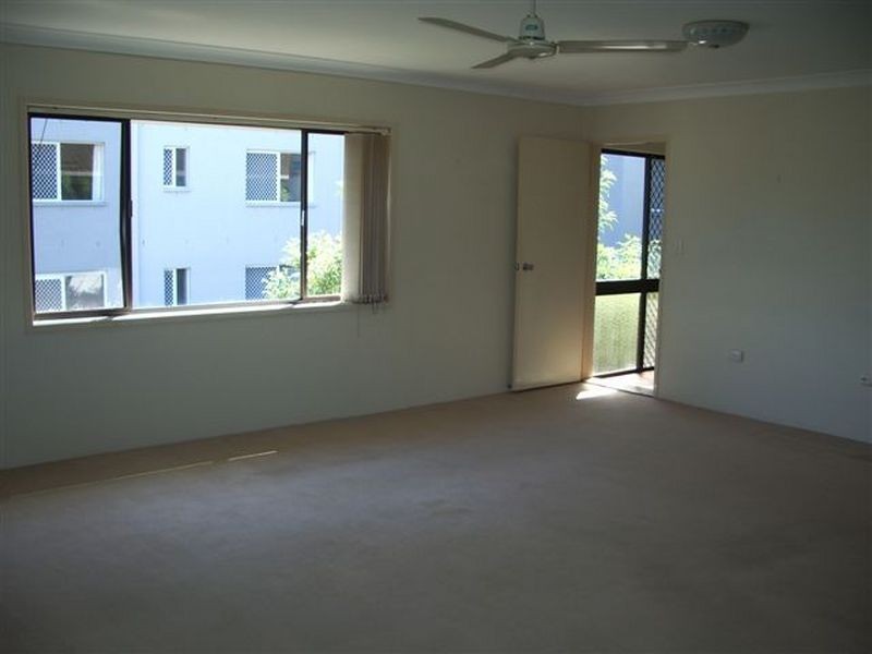 3/23 Jubilee Avenue, Broadbeach QLD 4218