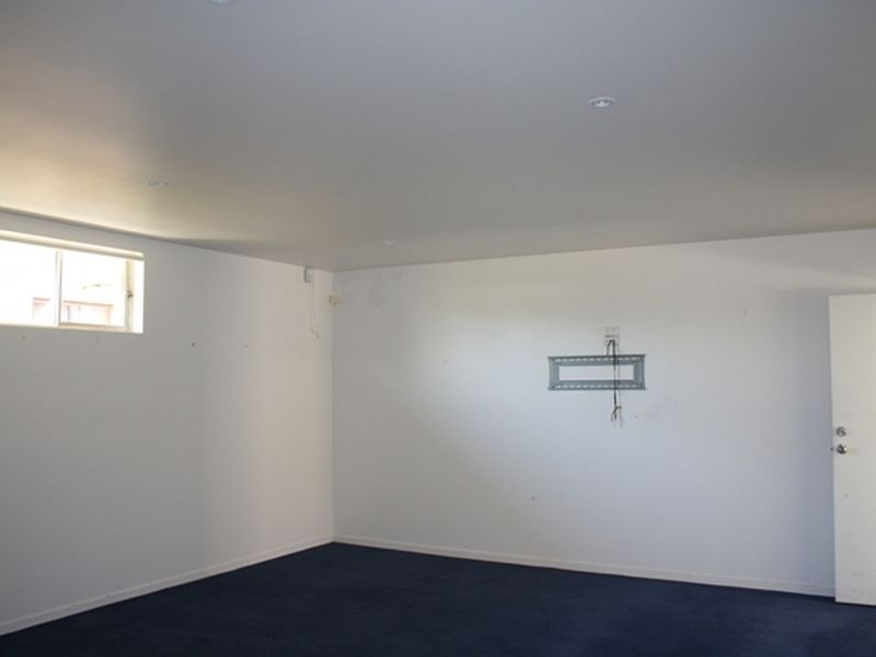 1 Sheridan Park Avenue, Broadbeach Waters QLD 4218