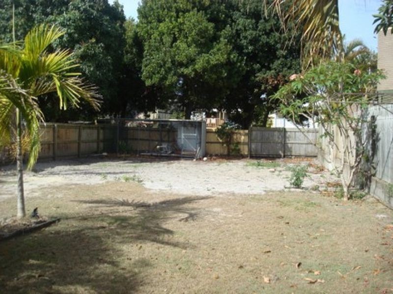 193 Scarborough Street, Southport QLD 4215