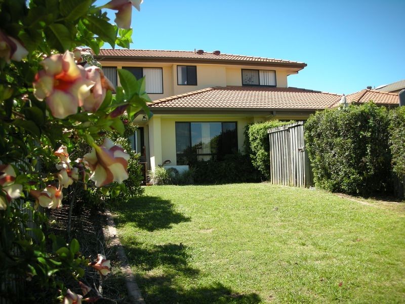 56/136 Palm Meadows Drive, Carrara QLD 4211