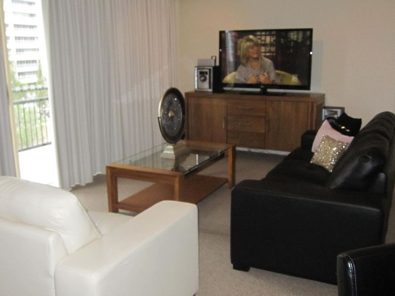 420/1 Paradise Island, Surfers Paradise QLD 4217