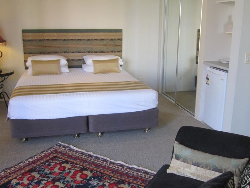 420/1 Paradise Island, Surfers Paradise QLD 4217