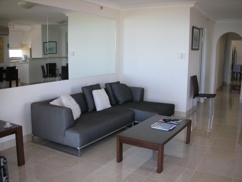 Broadbeach QLD 4218
