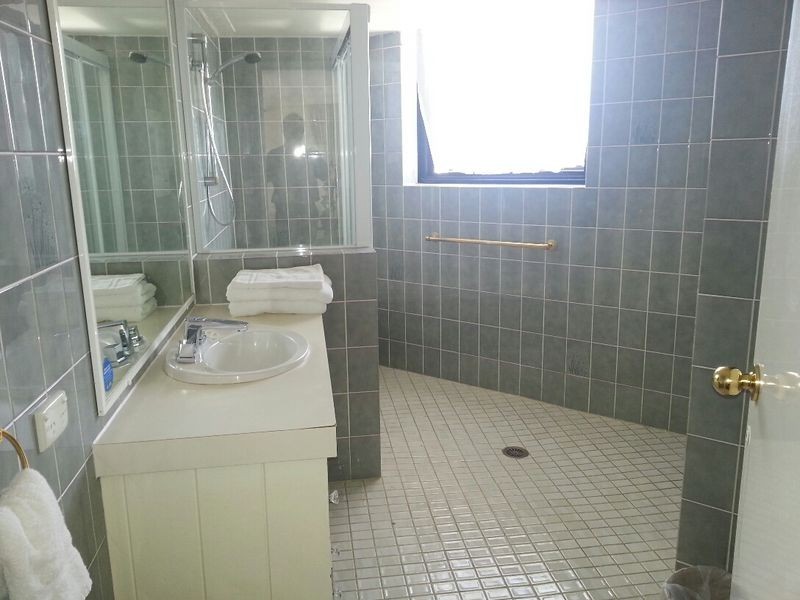 69/85 Old Burleigh Road (Biarritz), Surfers Paradise QLD 4217