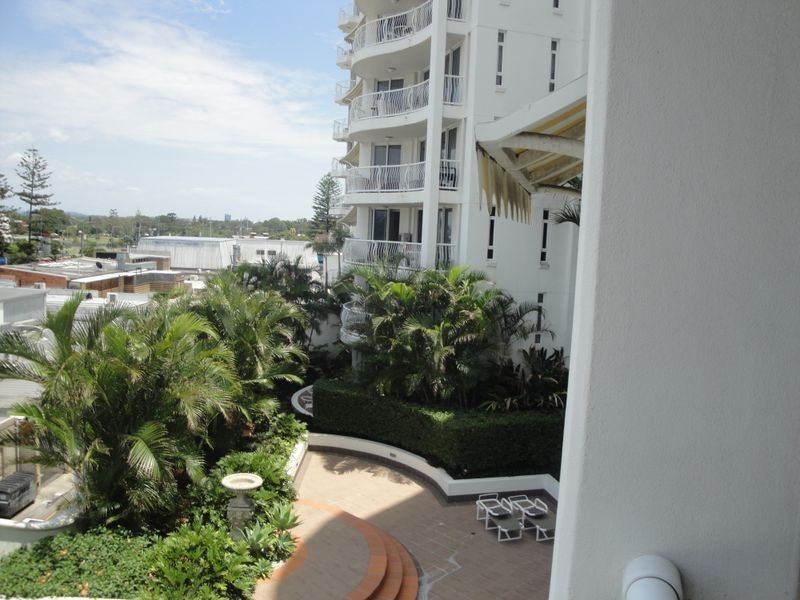 1312/90 Surf Parade (Phoenician East), Broadbeach QLD 4218