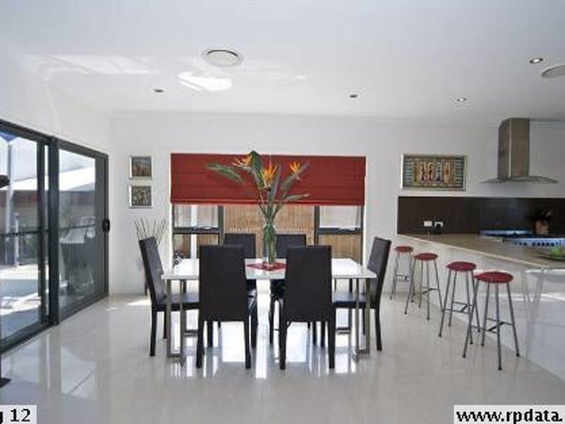 17 Peregrine Crescent, Coomera QLD 4209