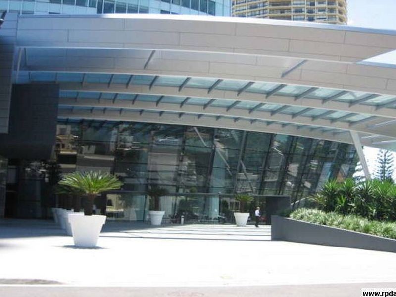 2403-9 Hamilton Avenue (Q1), Surfers Paradise QLD 4217