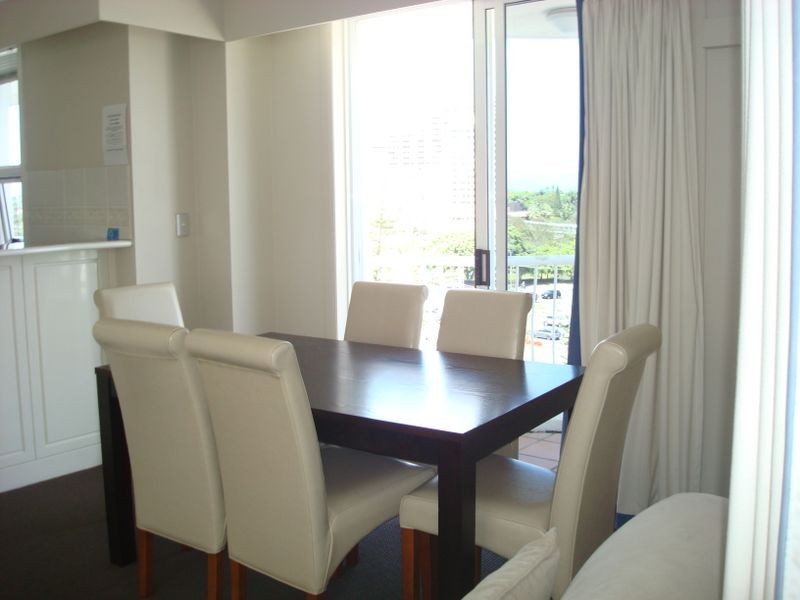1602/24-26 Queensland Avenue (The Phoenician), Broadbeach QLD 4218