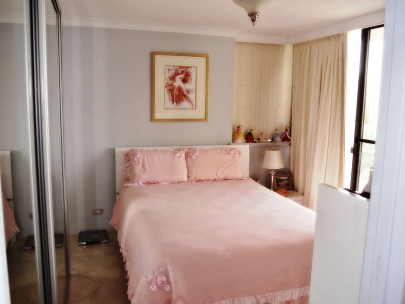 16/19 Fern Street (Columbia Towers), Surfers Paradise QLD 4217