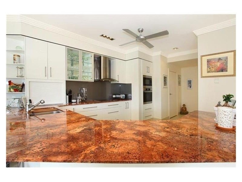 104 Edinburgh Road, Benowa QLD 4217