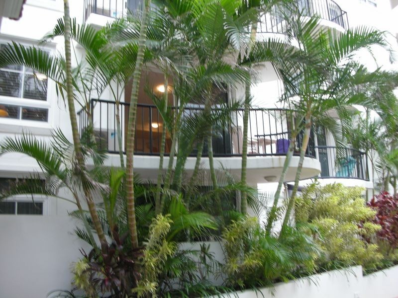 201/9 Beach Parade, Surfers Paradise QLD 4217