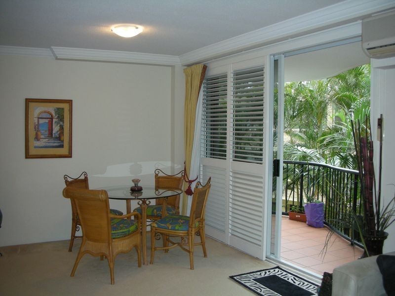 201/9 Beach Parade, Surfers Paradise QLD 4217