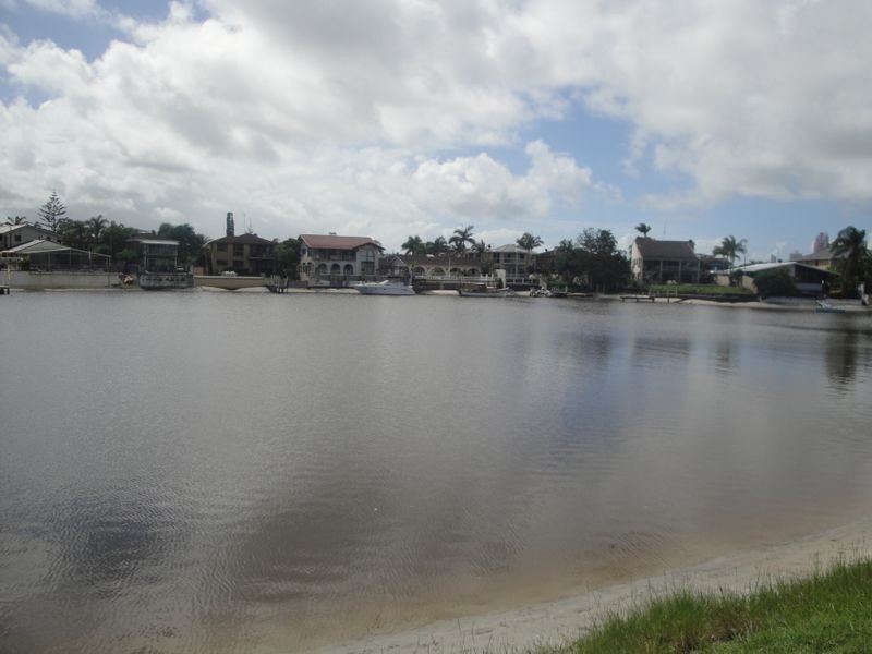 9 Watson Esplanade, Surfers Paradise QLD 4217