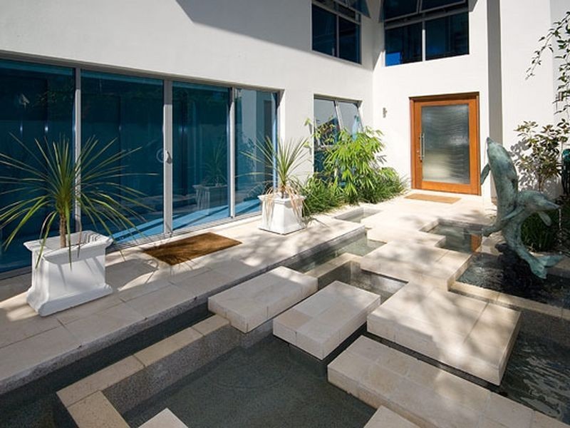 23 Freyburg Street, Bundall QLD 4217