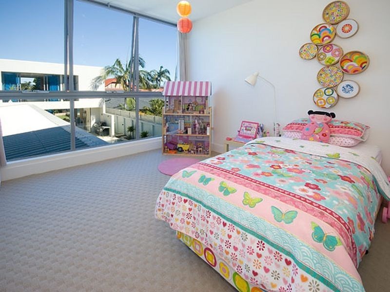 23 Freyburg Street, Bundall QLD 4217