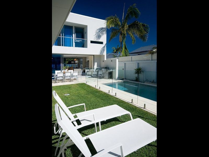 23 Freyburg Street, Bundall QLD 4217