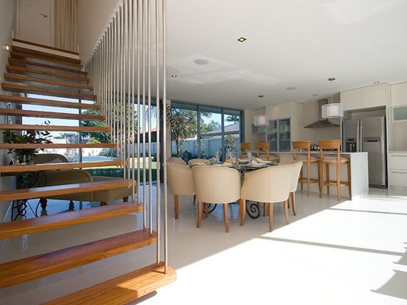 23 Freyburg Street, Bundall QLD 4217