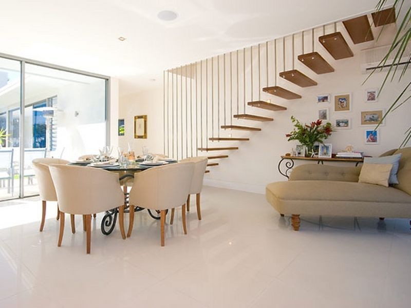 23 Freyburg Street, Bundall QLD 4217