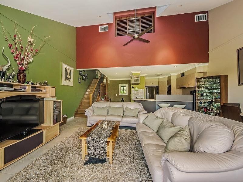 4/31 North Shore Avenue, Varsity Lakes QLD 4227