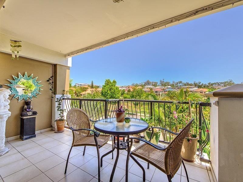 4/31 North Shore Avenue, Varsity Lakes QLD 4227