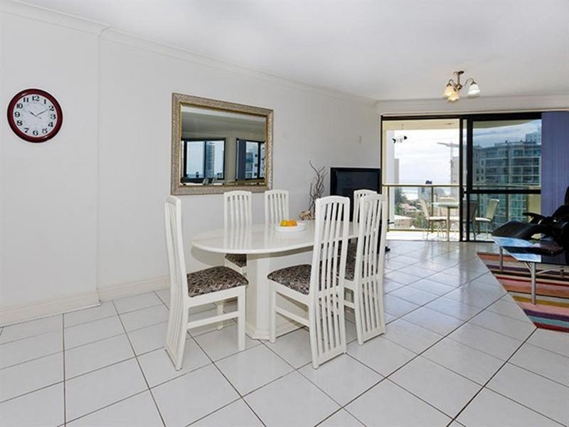 61/2890 Gold Coast Highway (Surfers Hawaiian), Surfers Paradise QLD 4217