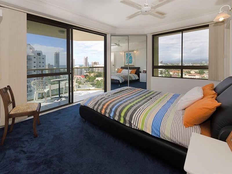 61/2890 Gold Coast Highway (Surfers Hawaiian), Surfers Paradise QLD 4217