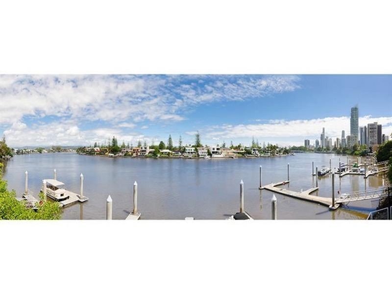 61/2890 Gold Coast Highway (Surfers Hawaiian), Surfers Paradise QLD 4217