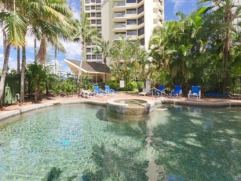 61/2890 Gold Coast Highway (Surfers Hawaiian), Surfers Paradise QLD 4217
