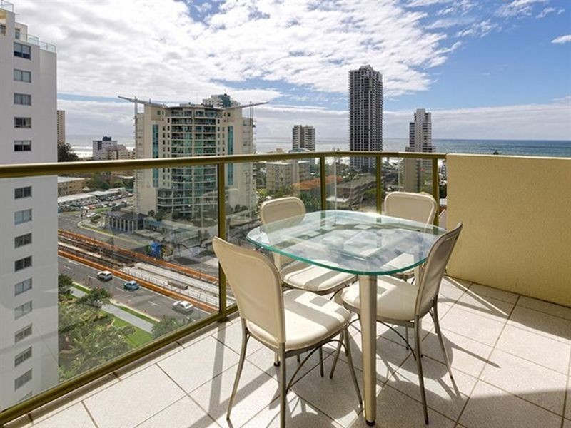61/2890 Gold Coast Highway (Surfers Hawaiian), Surfers Paradise QLD 4217