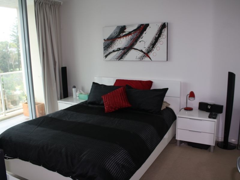 305/18 Fern Street (Mantra Wings), Surfers Paradise QLD 4217