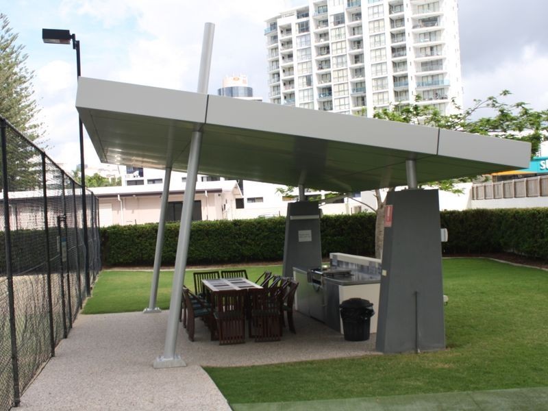 305/18 Fern Street (Mantra Wings), Surfers Paradise QLD 4217