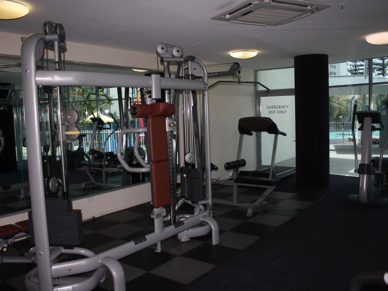 305/18 Fern Street (Mantra Wings), Surfers Paradise QLD 4217