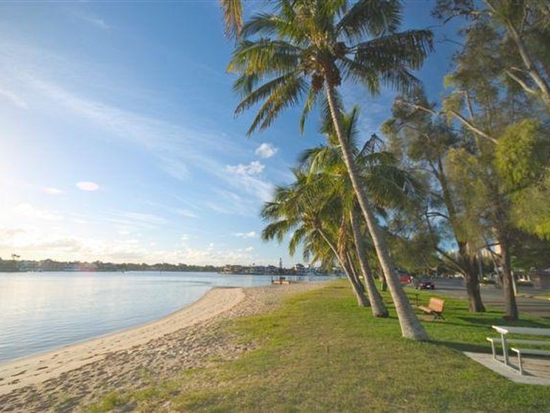 20/43 Cypress Avenue (Budds Beach Apartments), Surfers Paradise QLD 4217