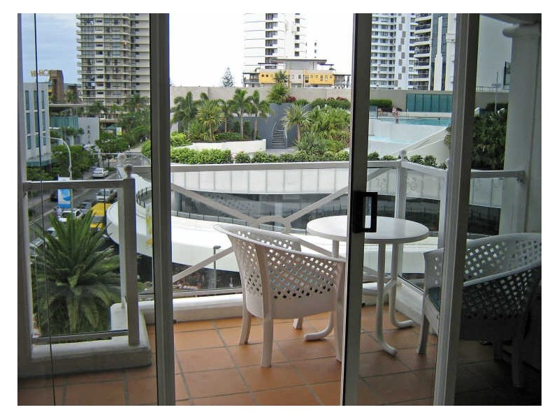 Broadbeach QLD 4218