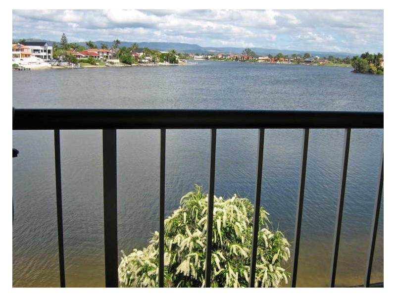 Mermaid Waters QLD 4218