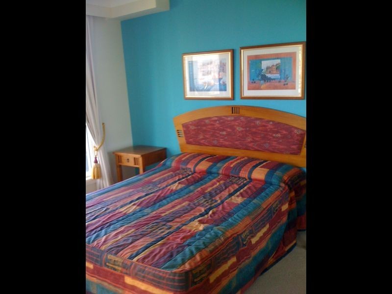 Broadbeach QLD 4218