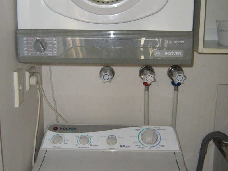 Chevron Island QLD 4217