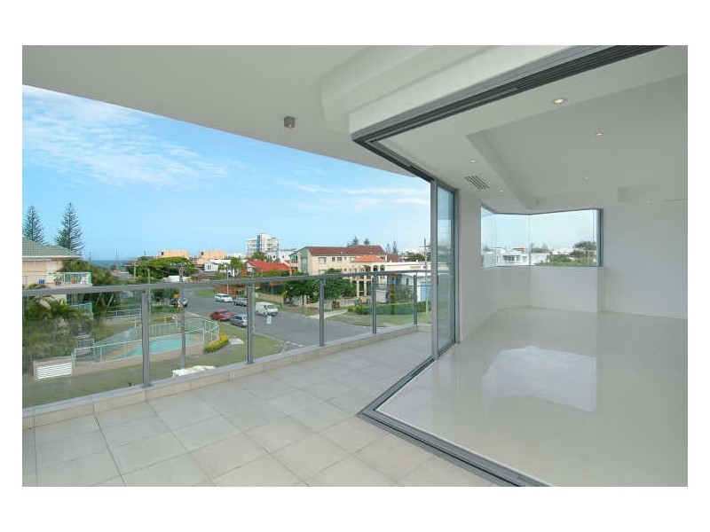 Mermaid Beach QLD 4218