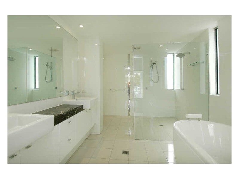 Mermaid Beach QLD 4218