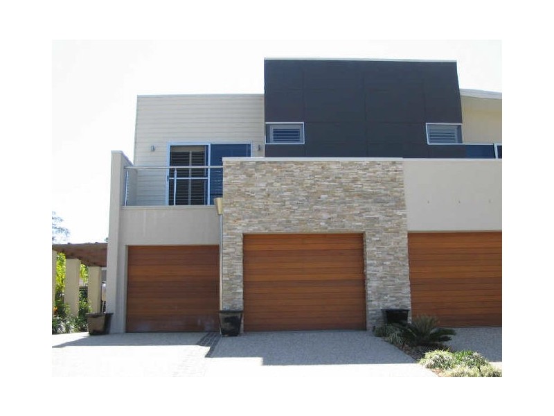 5020A Riverwood Grove, Benowa QLD 4217