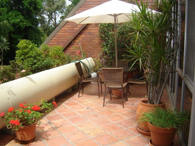 Broadbeach Waters QLD 4218