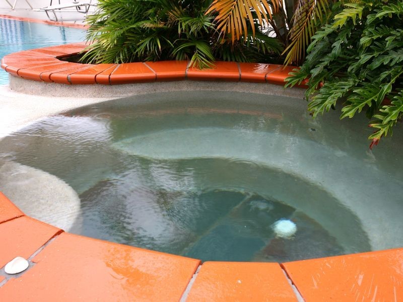 25 Goolagong Court, Broadbeach Waters QLD 4218