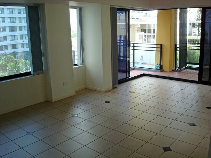 Broadbeach QLD 4218