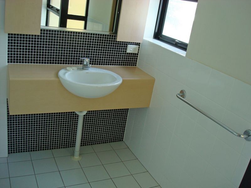Broadbeach QLD 4218