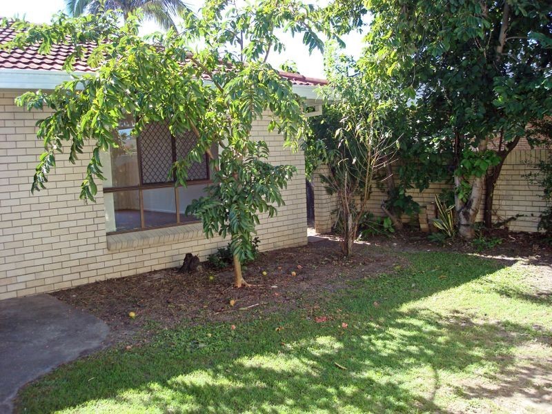 Broadbeach Waters QLD 4218