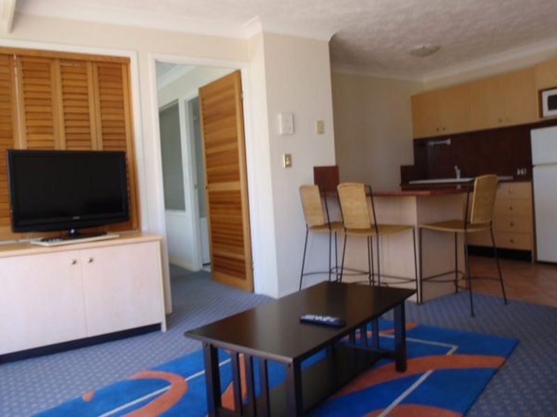 Broadbeach QLD 4218